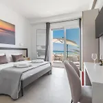 Nella 3* Torre Lapillo