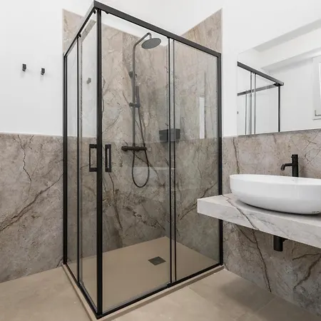 Nella Bed & Breakfast