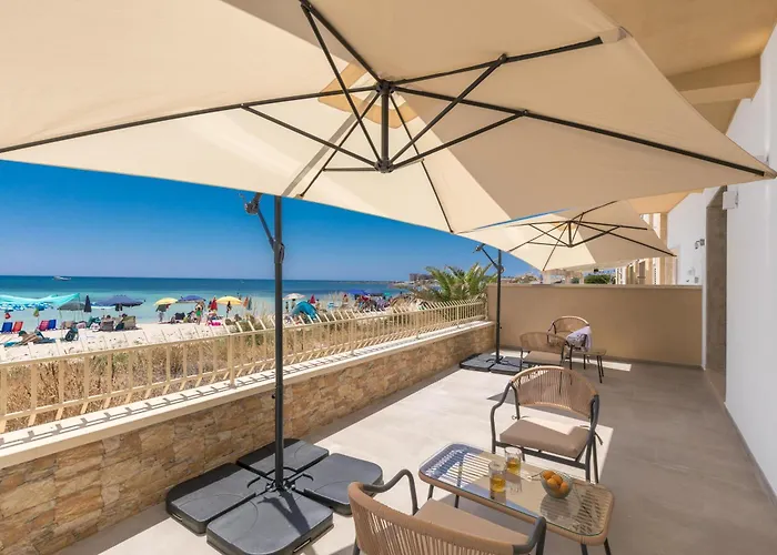 Nella Bed & Breakfast 3*