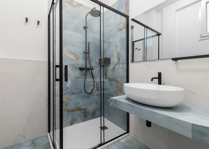 Nella 3*