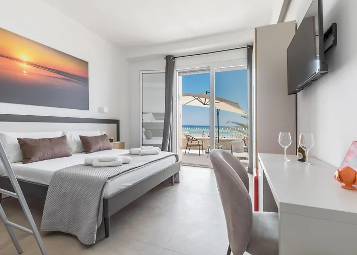 Nella 3* Torre Lapillo